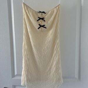 Mini strapless dress